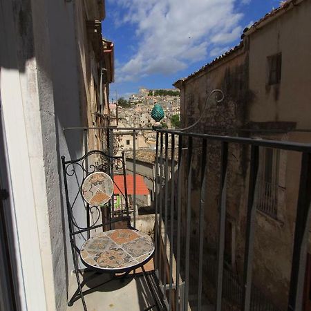 Il Sentiero Dell'Itria - Camere Con Vista Ragusa Bagian luar foto