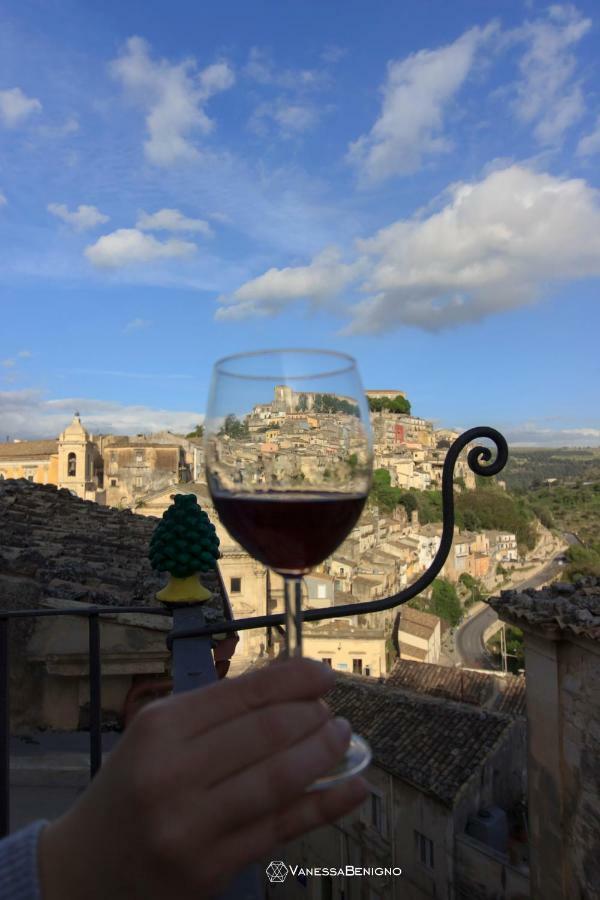 Il Sentiero Dell'Itria - Camere Con Vista Ragusa Bagian luar foto